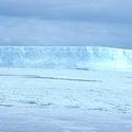 位於南極的冰山每年在逐漸退縮中  圖片提供: Graham Blight 