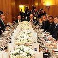 G20各國代表共同享用英式晚宴；圖片提供：No. 10 Downing
