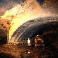 北宜高速公路的隧道工程打敗了世界各國的工程師，難度可說創下了世界紀錄。摘自交通部國道新建工程局