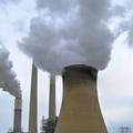 二氧化碳是「民」的責任？圖為賓州Conemaugh火力發電廠(圖片來源：ENS； 攝影：Stefan Schlöhmer)