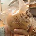 第一個全面改用穀物生化袋的連鎖麵包店。
