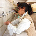 上埃及的兒童得以享受乾淨的水源及教育環境（圖片來源：UNICEF）