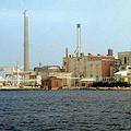密西根湖畔的化學廠(Photo courtesy EPA)