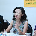 薛荷玉以其資深環保記者經驗，說明記者參與環評大會的使命。