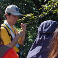 楊育昌老師對志工們解說陽明山生態。圖片來源：台灣環境資訊協會