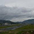 9月4日清晨，菲利克斯颶風隱然現身於宏都拉斯首都特古西加爾巴之Toncontin國際機場上空。圖片來源：ENS