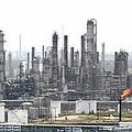 殼牌石油公司迪爾帕克精煉廠；圖片來源： ENS