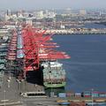 長灘港是美國貨櫃吞吐量第二的港口。圖片來源：Port of Long Beach