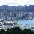 紐西蘭是全世界率先宣示要達到「碳中和」的國家之一，圖為威靈頓市。圖片來源：維基百科
