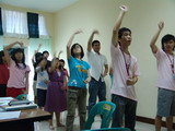 在印尼舉辦的「基礎華語教育暨環保宣導種籽學生培訓課程」國際志工營隊