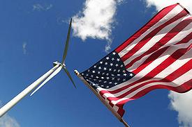 紐約州Maple Ridge風力發電區國旗飄揚一景 (圖片來源:PPM Energy)