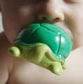 軟性塑膠玩具被檢驗出含有毒物質(攝影:Cecilia Case)