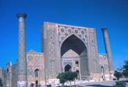 撒馬爾汗於2001年列為世界遺產；圖片來源：UNESCO 