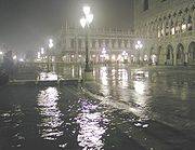 威尼斯總是在淹水；圖片來源：維基百科