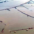 嘉義東石田地淹沒情形(照片授權：經建會；攝影：齊柏林)