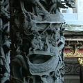 三峽祖師廟的龍柱雕刻十分細膩