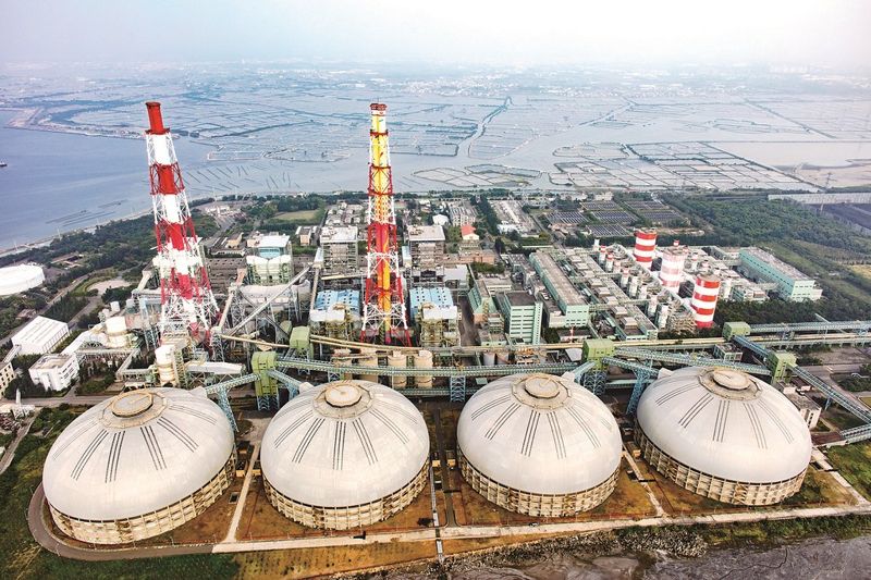 興達電廠減煤增氣 40年高齡燃煤機組下月起停機2座