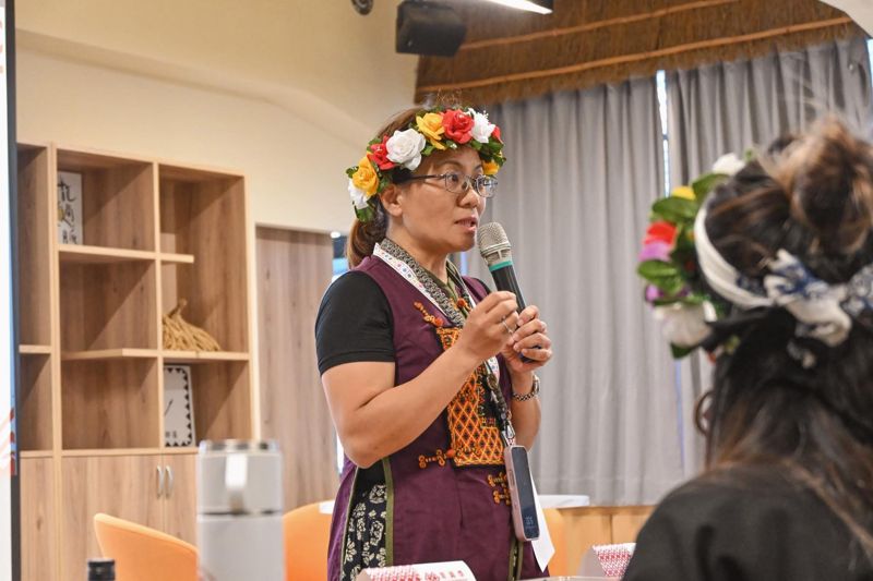 祖靈的女兒:排灣族首席女巫包惠玲(Mamauwan)在人與神之間維繫連結