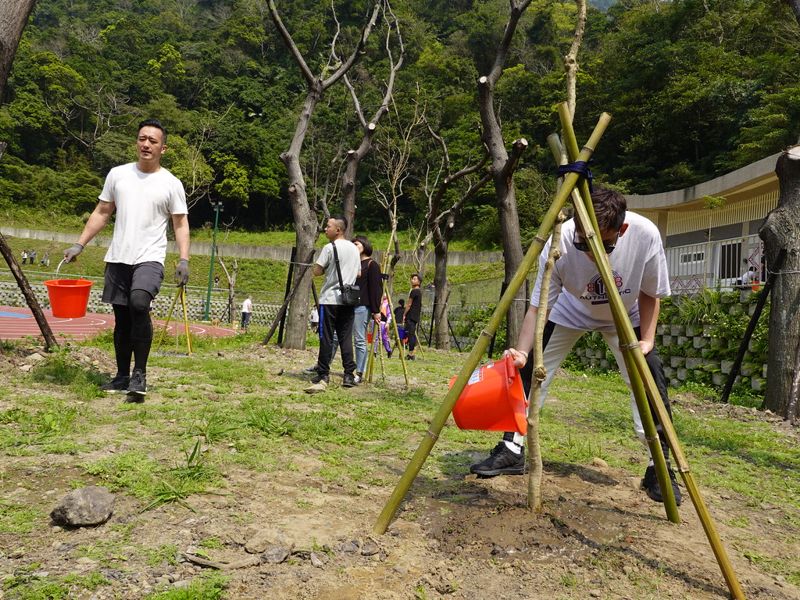 「一樹一山」從原生種出發 部落青年返鄉 種樹也種回部落文化