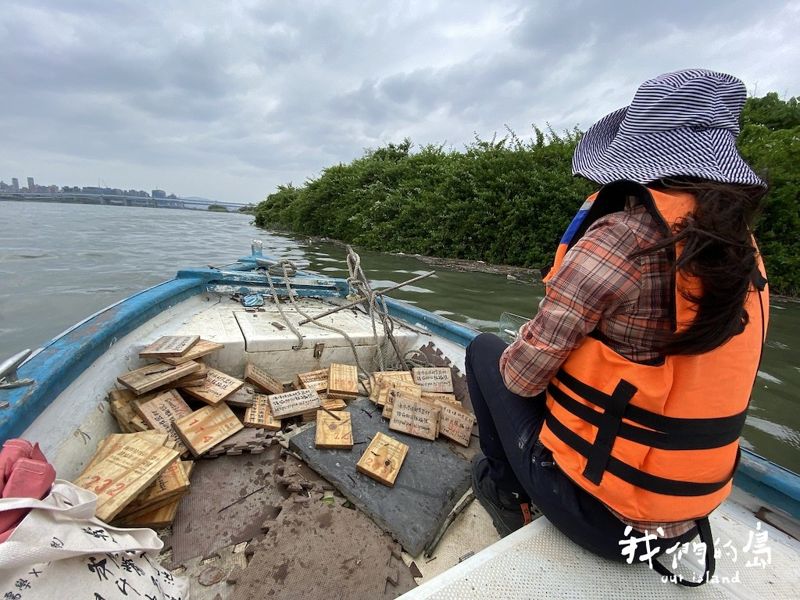 偽垃圾的奇幻漂流 找尋淡水河流域垃圾熱點