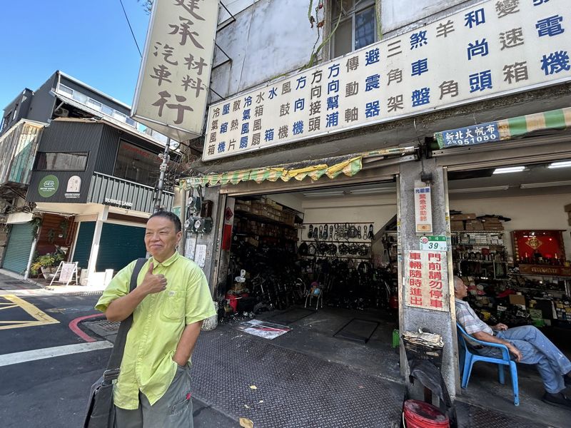 王小棣、時代力量、市議員——為保留巷弄商圈奔走 市府輔導朝向合法化