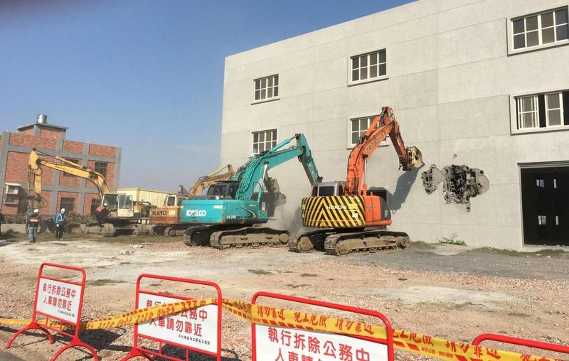立院三讀紓困特別預算 農地違章工廠不列入受益對象