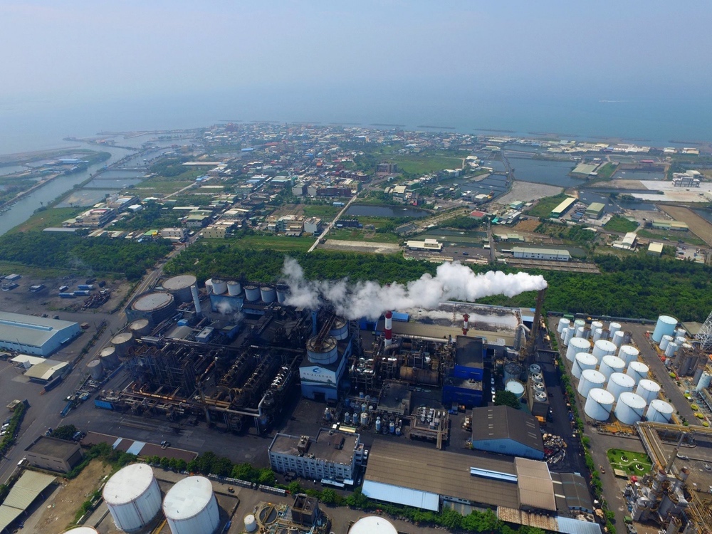 高雄重化工業多，有害空氣污染物的污染問題嚴重。攝影：傅志男。圖片來源：地球公民基金會提供