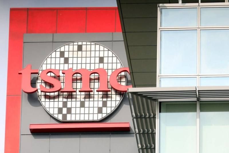 先進製程是吃電怪獸？ 首份半導體水電報告揭：廠務用電才是「房裡的大象」