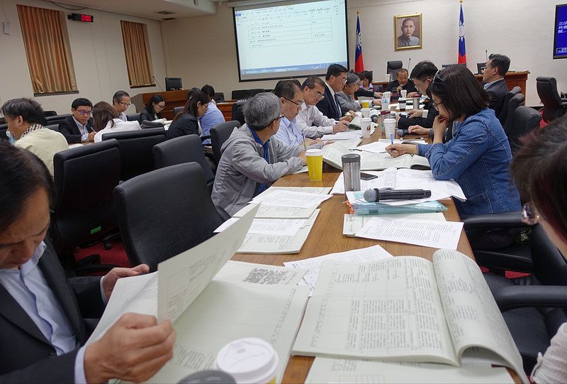 礦業法修法 58-1攻防展開 老礦重作環評沒過就關 環署經部不相讓