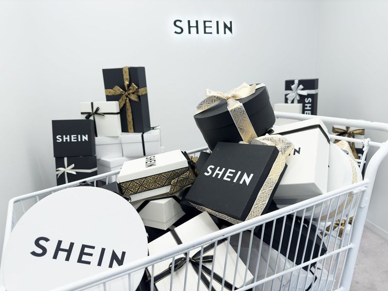 法議員開箱實拍Shein 提快時尚「扼殺法案」