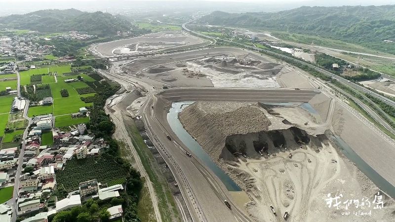 鳥嘴潭與瀕危動物 在烏溪填築土方的代價