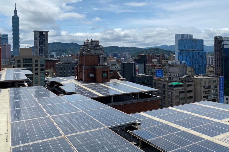 綠色公民行動聯盟／電梯大樓屋頂光電難推廣 下修強制面積能源轉型更有力