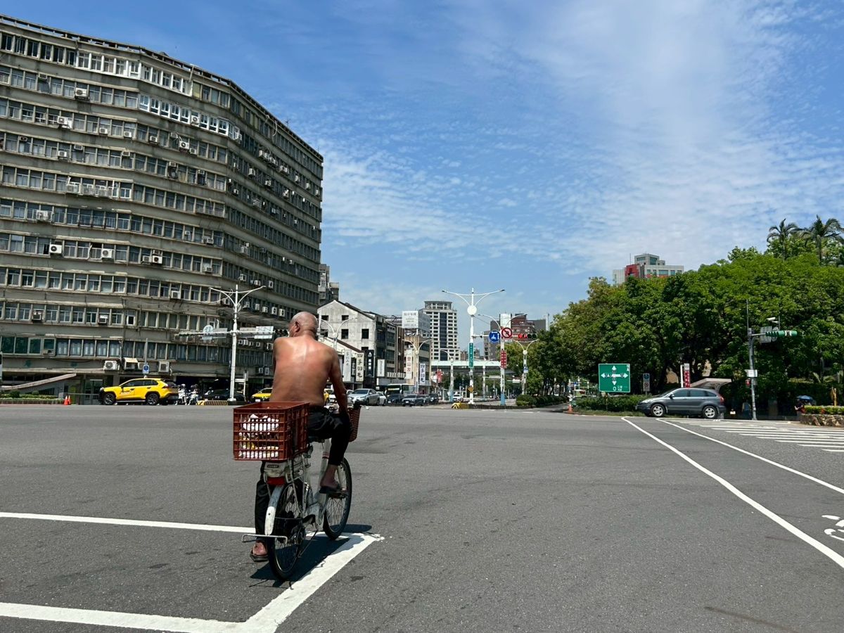 首張高溫微型保險單在台南 中暑住院可獲理賠