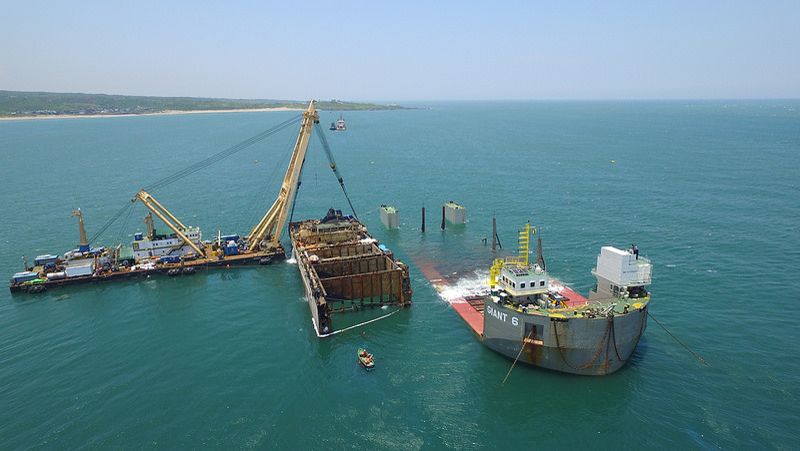 外交困境海洋油污難追 環署擬開徵海污基金緊急自救