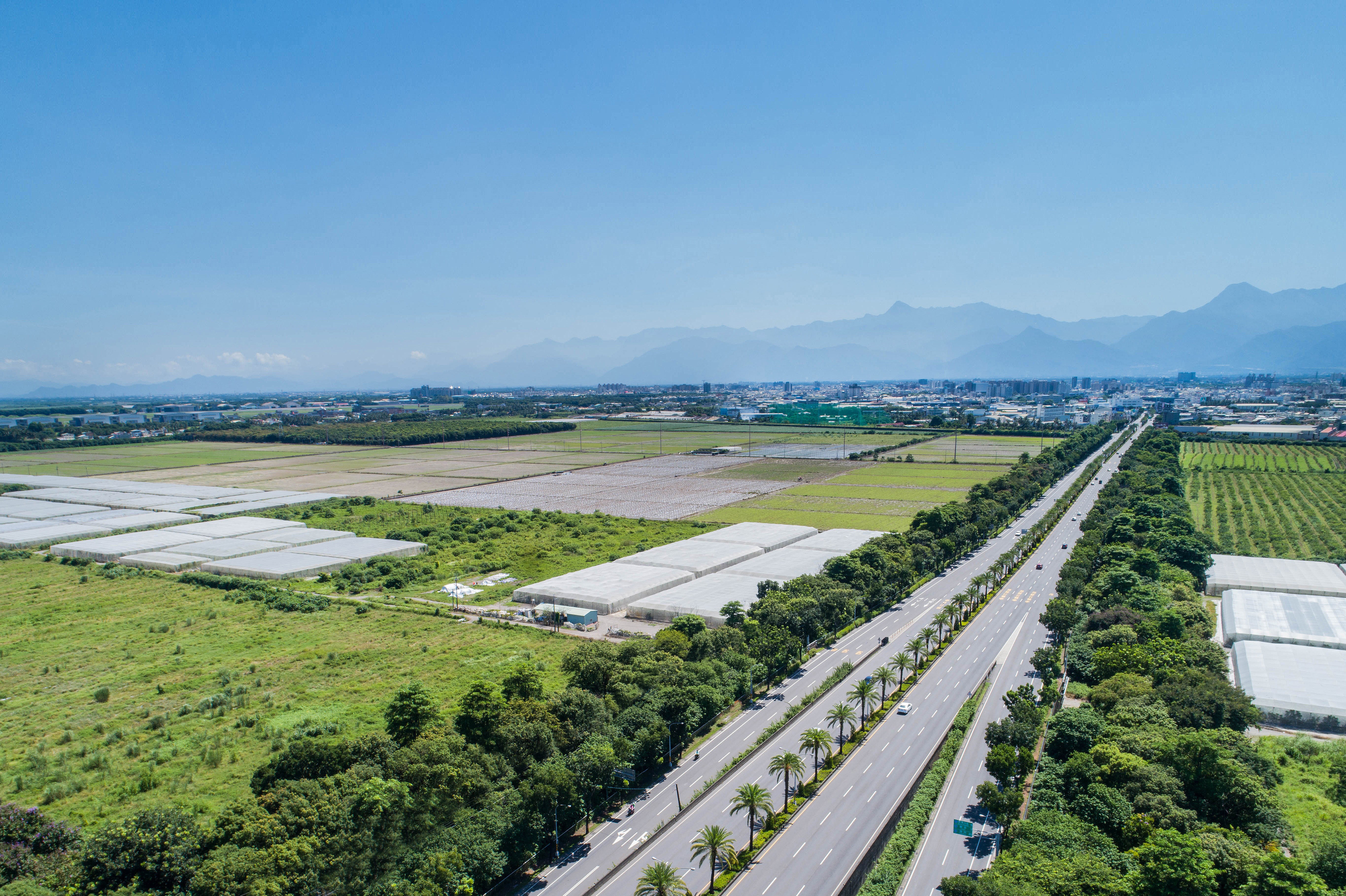 公路局表示,屏南公路可作為屏鵝公路的替代道路,紓解醫療及救災的交通壓力。圖為屏鵝公路。圖片來源:公路局提供