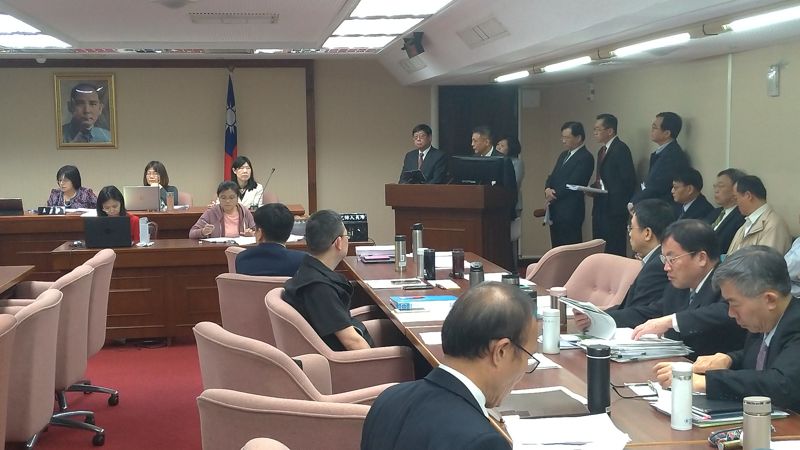 經部諾加速完成六輕體檢 立委批放任企業不作為