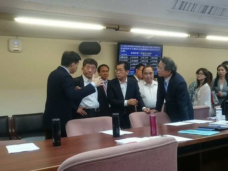 爆發已13天 雞蛋裡的戴奧辛來源還查不到