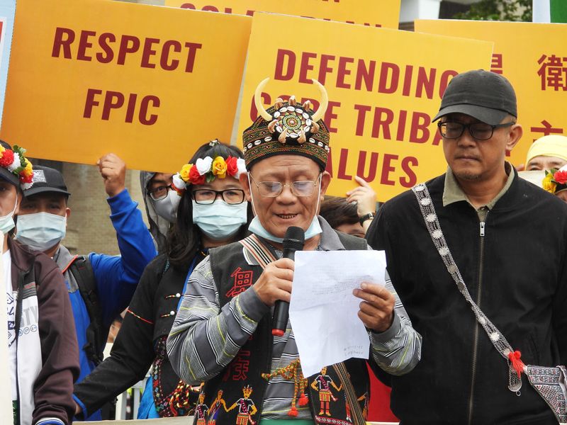 卡大地布部落再北上行政院 呼籲光電專案小組召集人沈榮津出面協商