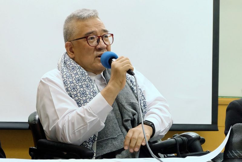一字值上億 前瞻擬強闖 郝明義要政府說明白