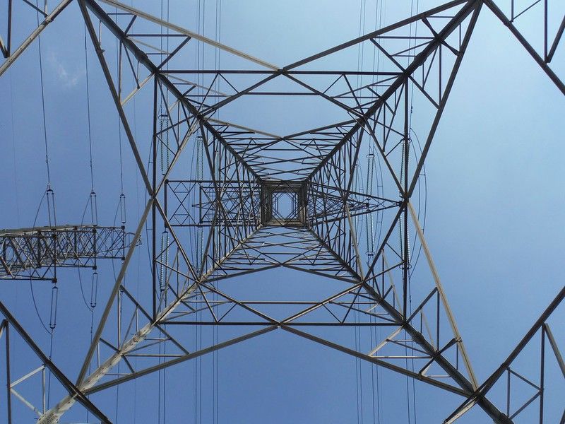 能源轉型看圖表:400多天供電沒亮橘燈 中火發電量少10% 綠電占比最高紀錄13%