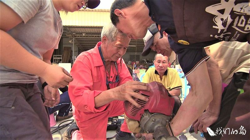 大樹下的黑手農民 旗美社大「農機維修班」提升自主性