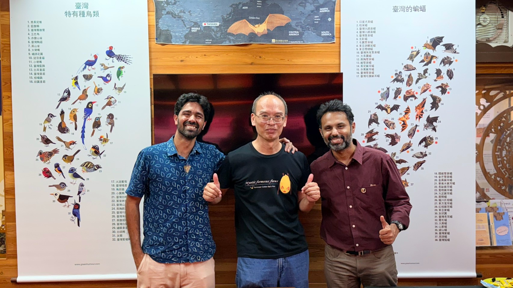 黃金蝙蝠生態館攜手印度環境漫畫家 Rohan Chakravarty 與蝙蝠研究者 Rohit Chakravarty 兄弟,推出「蝠聲入世:科學與漫畫中的蝙蝠」特展。圖片來源:黃金蝙蝠生態館。
