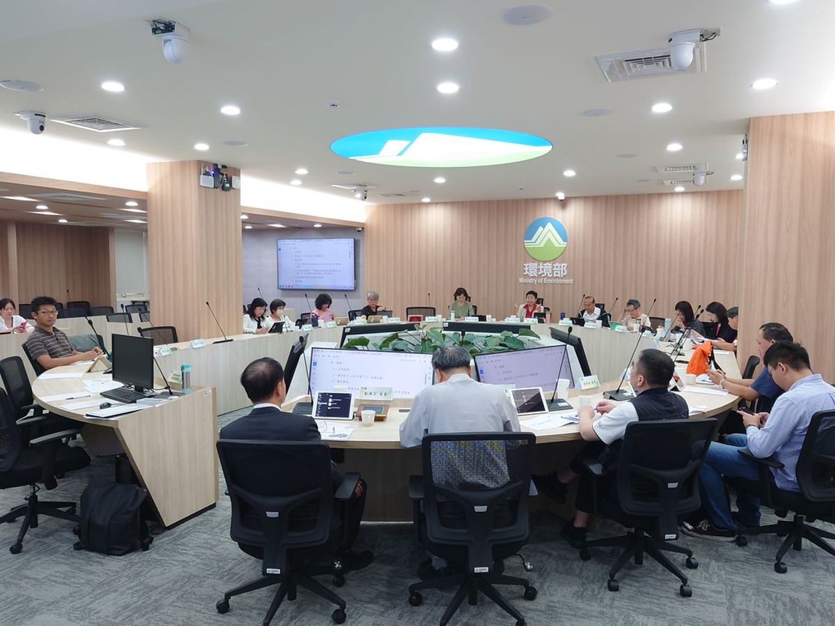 環境部：碳費討論收斂中 將模擬不同費率對經濟影響