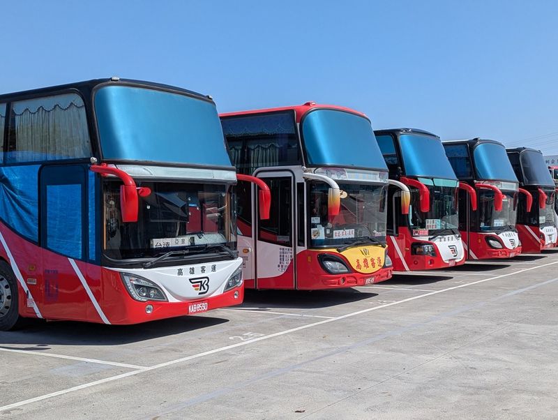 491家業者擴大碳盤查 客貨運車輛逾200台須登錄 百貨將計算櫃位用電
