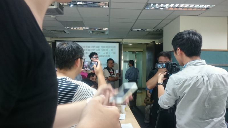「不開了！」 環評改革公聽 詹順貴、環團不相讓 5分鐘散會