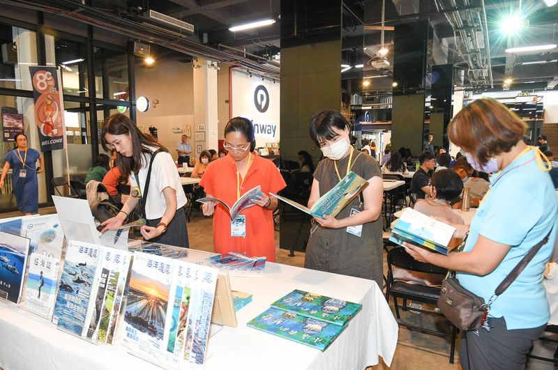 海保署「海洋保育ESG媒合平台」上線 再生外送箱、濕地守護走出更多可能