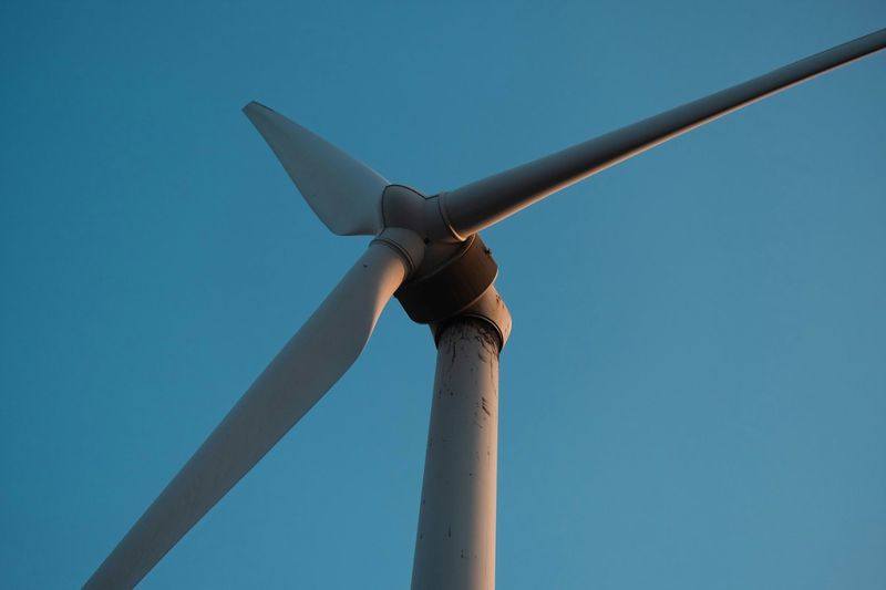 考量健康與農業畜牧 力麗集團取消芳苑內陸最後一組風機設置