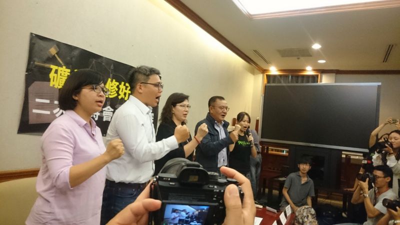 過半立委表態 二次臨時會就排審礦業法