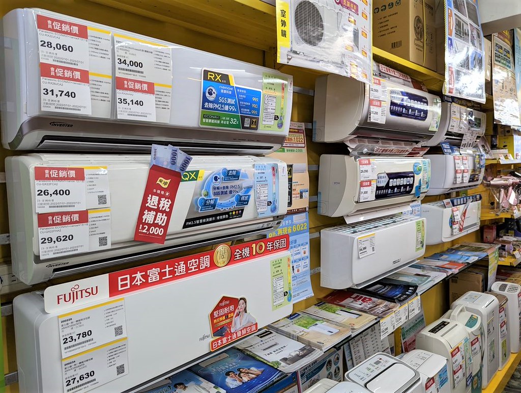根據工研院「家庭用電消費習慣調查，冷氣機為家庭用電最高的電器。攝影：陳昭宏