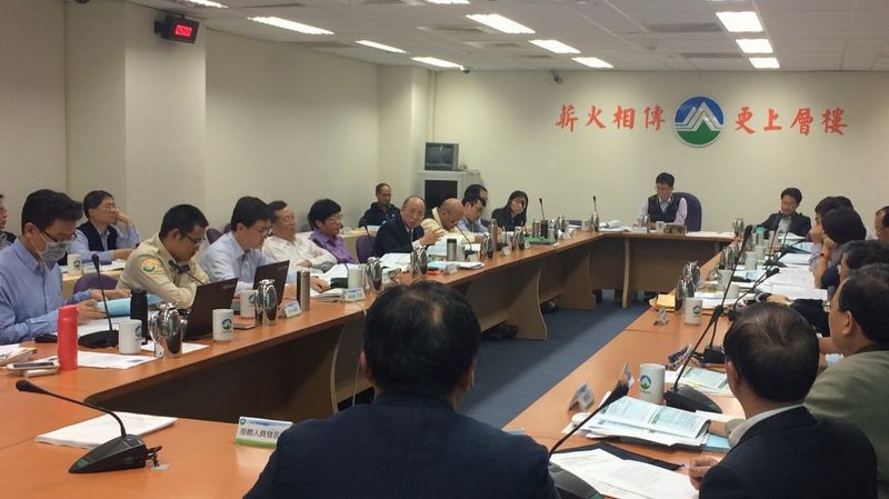 14天就翻案 大潭電廠「緊急」過關 詹順貴：我丟臉